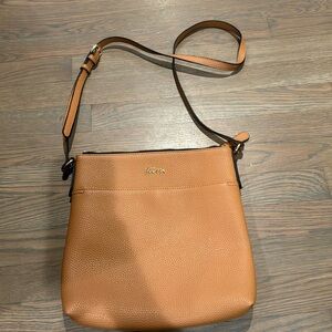 Ken crossbody